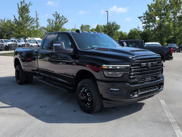 2026 RAM 3500 RAM 3500 LARAMIE CREW CAB 4X4 8' BOX