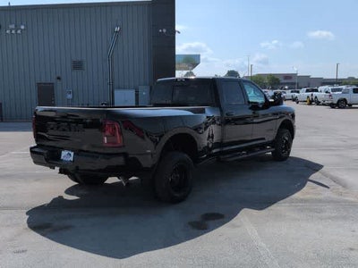 2026 RAM 3500 RAM 3500 LARAMIE CREW CAB 4X4 8' BOX