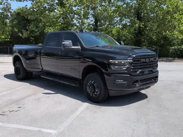 2026 RAM 3500 RAM 3500 LARAMIE CREW CAB 4X4 8' BOX