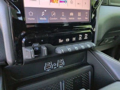 2026 RAM 3500 RAM 3500 LARAMIE CREW CAB 4X4 8' BOX
