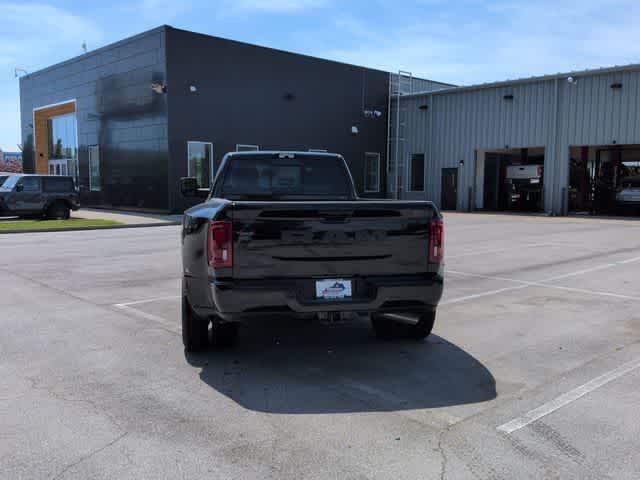 2026 RAM 3500 RAM 3500 LARAMIE CREW CAB 4X4 8' BOX