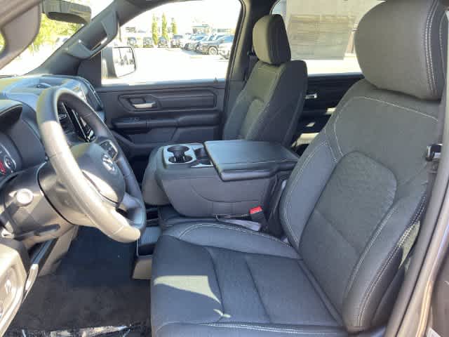 2026 RAM 1500 RAM 1500 EXPRESS CREW CAB 4X4 5'7' BOX