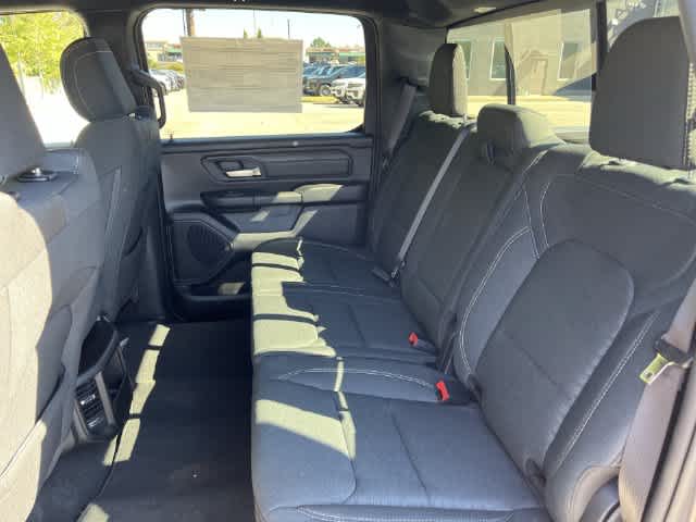 2026 RAM 1500 RAM 1500 EXPRESS CREW CAB 4X4 5'7' BOX