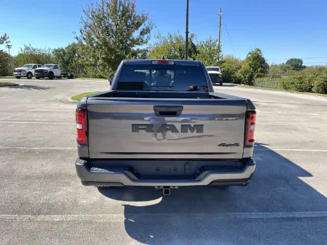2026 RAM 1500 RAM 1500 EXPRESS CREW CAB 4X4 5'7' BOX