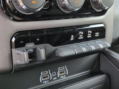 2026 RAM 1500 RAM 1500 BIG HORN CREW CAB 4X4 5'7' BOX