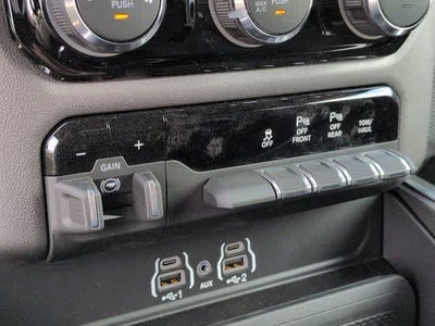 2026 RAM 1500 RAM 1500 BIG HORN CREW CAB 4X4 5'7' BOX