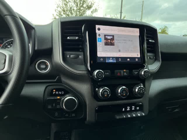 2027 RAM 1500 RAM 1500 WARLOCK CREW CAB 4X4 5'7' BOX