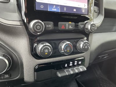 2027 RAM 1500 RAM 1500 WARLOCK CREW CAB 4X4 5'7' BOX
