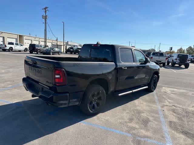 2027 RAM 1500 RAM 1500 EXPRESS CREW CAB 4X4 5'7' BOX