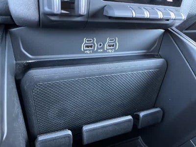2027 RAM 1500 RAM 1500 EXPRESS CREW CAB 4X4 5'7' BOX