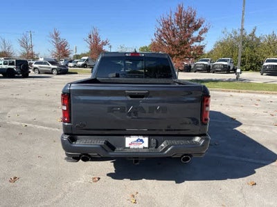 2027 RAM 1500 RAM 1500 EXPRESS CREW CAB 4X4 5'7' BOX