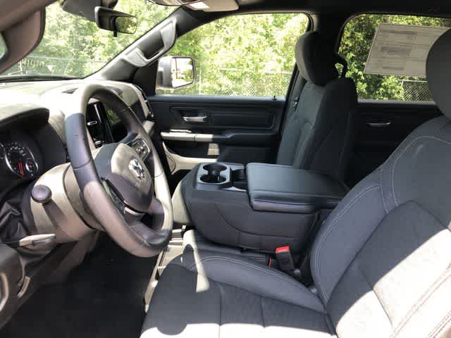 2026 RAM 1500 RAM 1500 TRADESMAN CREW CAB 4X4 5'7' BOX