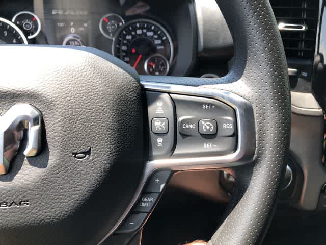 2026 RAM 1500 RAM 1500 TRADESMAN CREW CAB 4X4 5'7' BOX