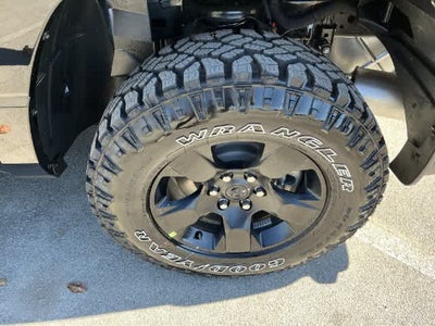 2027 RAM 1500 RAM 1500 WARLOCK CREW CAB 4X4 5'7' BOX