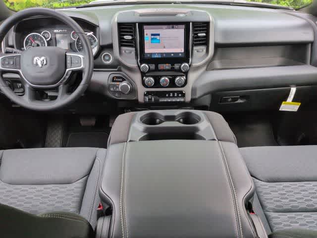 2026 RAM 1500 RAM 1500 TRADESMAN CREW CAB 4X4 5'7' BOX