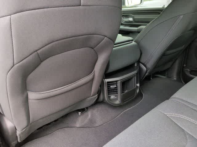 2026 RAM 1500 RAM 1500 TRADESMAN CREW CAB 4X4 5'7' BOX