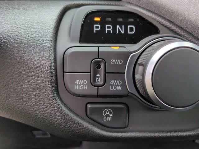 2026 RAM 1500 RAM 1500 TRADESMAN CREW CAB 4X4 5'7' BOX