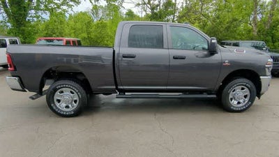 2026 RAM 2500 RAM 2500 TRADESMAN CREW CAB 4X4 6'4' BOX