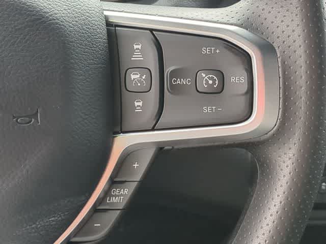 2026 RAM 2500 RAM 2500 TRADESMAN CREW CAB 4X4 6'4' BOX