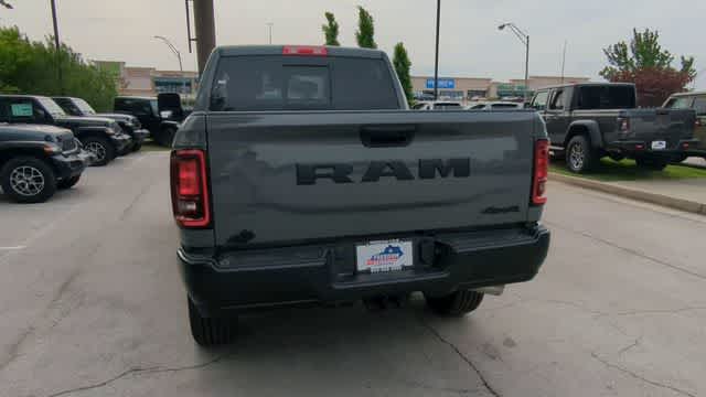 2026 RAM 2500 RAM 2500 TRADESMAN CREW CAB 4X4 6'4' BOX