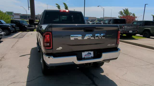 2026 RAM 2500 RAM 2500 TRADESMAN CREW CAB 4X4 6'4' BOX