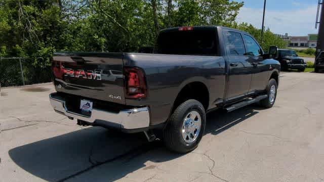 2026 RAM 2500 RAM 2500 TRADESMAN CREW CAB 4X4 6'4' BOX