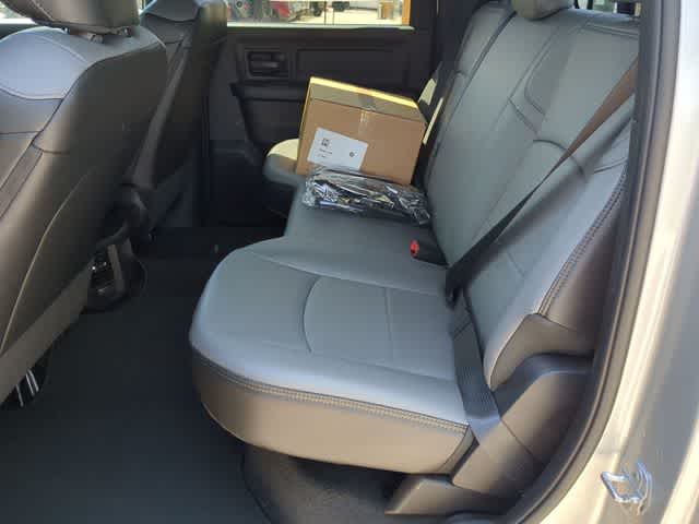 2026 RAM 2500 RAM 2500 TRADESMAN CREW CAB 4X4 6'4' BOX