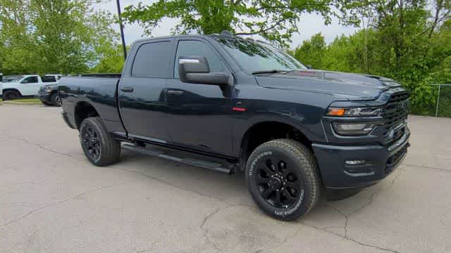 2026 RAM 2500 RAM 2500 BLACK EXPRESS CREW CAB 4X4 6'4' BOX