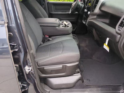 2026 RAM 2500 RAM 2500 BLACK EXPRESS CREW CAB 4X4 6'4' BOX