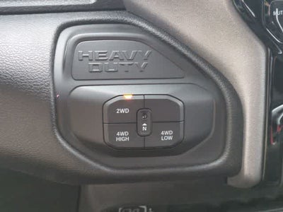 2026 RAM 2500 RAM 2500 BLACK EXPRESS CREW CAB 4X4 6'4' BOX