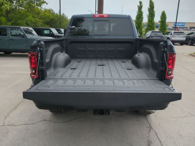 2026 RAM 2500 RAM 2500 BLACK EXPRESS CREW CAB 4X4 6'4' BOX