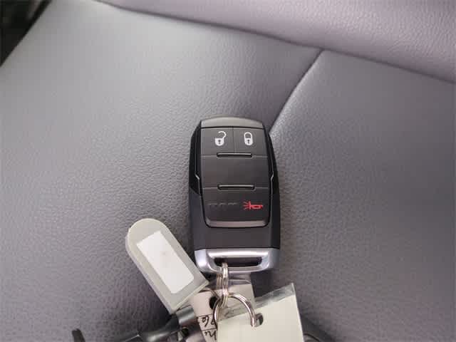 2024 RAM 2500 RAM 2500 TRADESMAN CREW CAB 4X4 6'4' BOX