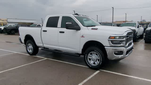 2026 RAM 2500 RAM 2500 TRADESMAN CREW CAB 4X4 6'4' BOX