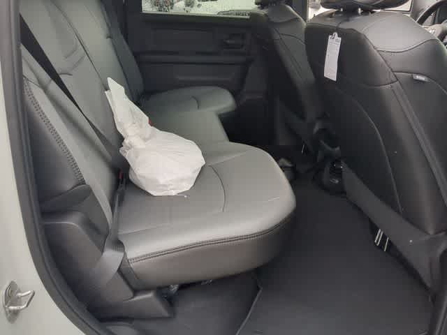 2026 RAM 2500 RAM 2500 TRADESMAN CREW CAB 4X4 6'4' BOX