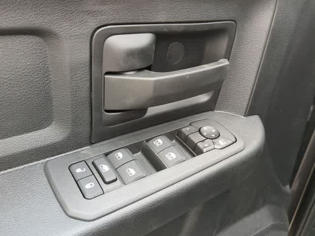 2026 RAM 2500 RAM 2500 TRADESMAN CREW CAB 4X4 6'4' BOX
