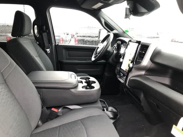 2026 RAM 2500 RAM 2500 TRADESMAN CREW CAB 4X4 6'4' BOX