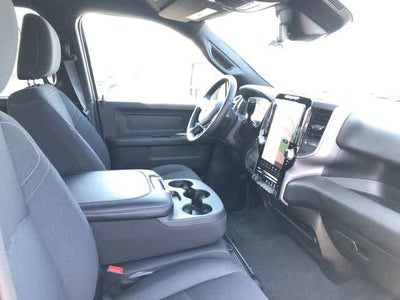 2026 RAM 2500 RAM 2500 BLACK EXPRESS CREW CAB 4X4 6'4' BOX