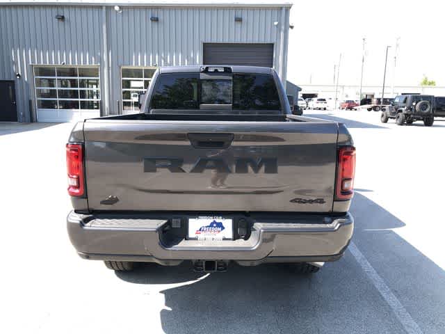 2026 RAM 2500 RAM 2500 BLACK EXPRESS CREW CAB 4X4 6'4' BOX