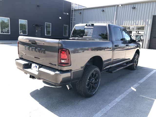 2026 RAM 2500 RAM 2500 BLACK EXPRESS CREW CAB 4X4 6'4' BOX