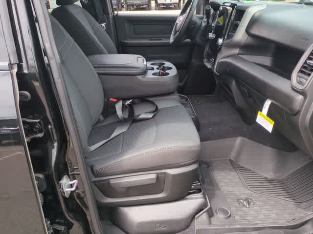 2026 RAM 2500 RAM 2500 TRADESMAN CREW CAB 4X4 6'4' BOX