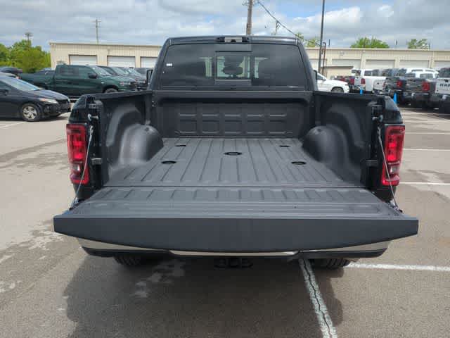 2026 RAM 2500 RAM 2500 TRADESMAN CREW CAB 4X4 6'4' BOX
