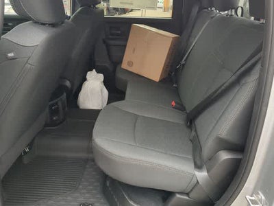 2026 RAM 2500 RAM 2500 BLACK EXPRESS CREW CAB 4X4 6'4' BOX