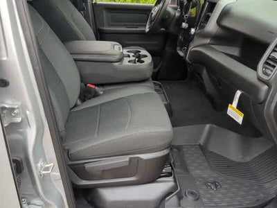2026 RAM 2500 RAM 2500 BLACK EXPRESS CREW CAB 4X4 6'4' BOX