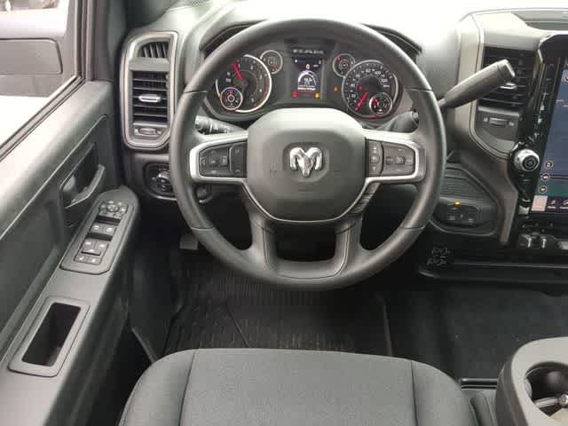 2026 RAM 2500 RAM 2500 BLACK EXPRESS CREW CAB 4X4 6'4' BOX