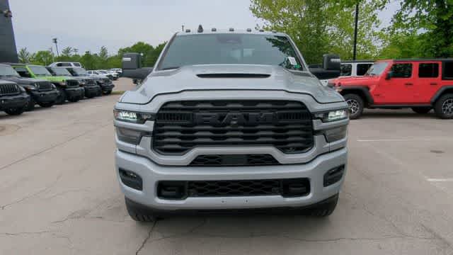 2026 RAM 2500 RAM 2500 BLACK EXPRESS CREW CAB 4X4 6'4' BOX
