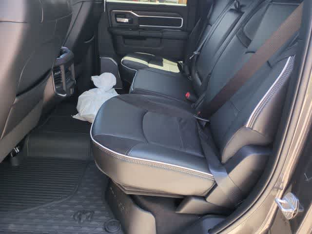 2026 RAM 2500 RAM 2500 LARAMIE CREW CAB 4X4 6'4' BOX