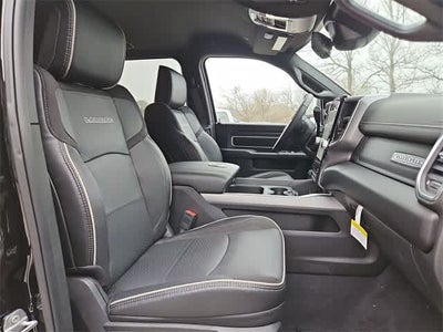 2024 RAM 2500 RAM 2500 LARAMIE CREW CAB 4X4 6'4' BOX