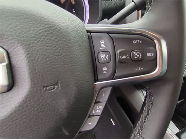 2026 RAM 2500 RAM 2500 LARAMIE CREW CAB 4X4 6'4' BOX