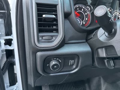 2026 RAM Ram 5500 Chassis Cab RAM 5500 TRADESMAN CHASSIS CREW CAB 4X4 84' CA