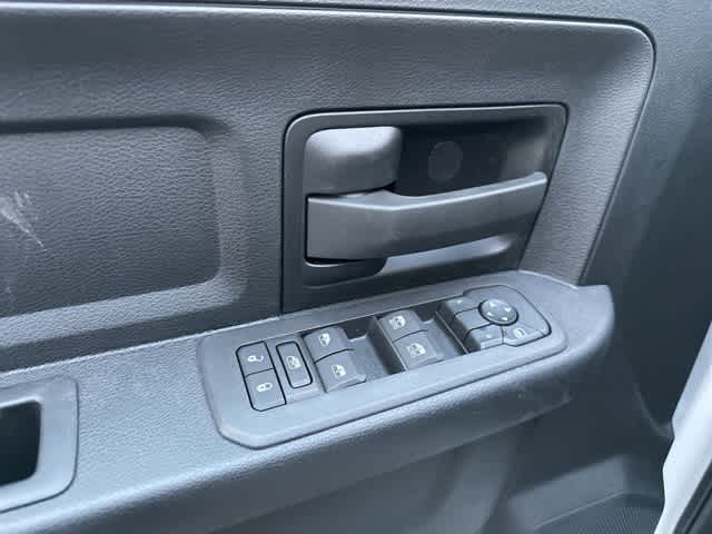 2026 RAM Ram 5500 Chassis Cab RAM 5500 TRADESMAN CHASSIS CREW CAB 4X4 84' CA